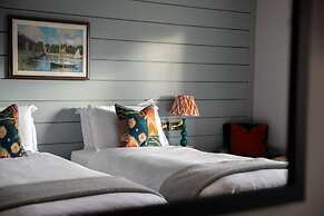The Bridge Hotel