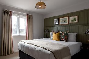The Bridge Hotel