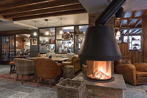 The Bridge Hotel