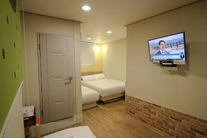 Dongdaemun Hwashin Hostel