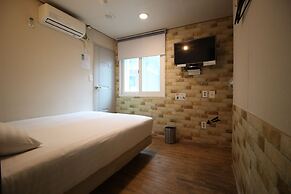 Dongdaemun Hwashin Hostel