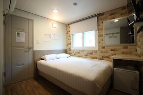 Dongdaemun Hwashin Hostel