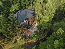 Plataran Puncak Residences