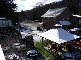 Edelweiss Lodge