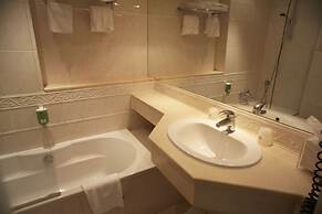 Best Western Premier Santa Maria