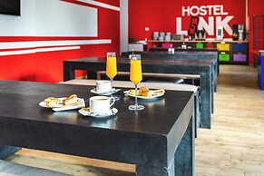 Hostel Link