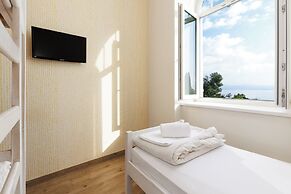 Hostel Link