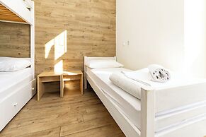 Hostel Link