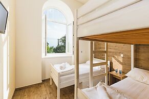 Hostel Link