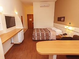 Hotel 10 Ponta Grossa