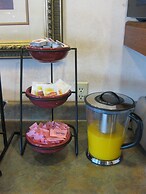 Executive Inn and Suites Jackson