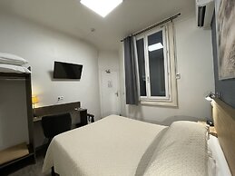 Hôtel MISTRAL Comédie Saint Roch