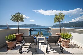 Regent Porto Montenegro