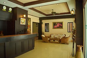 Outdoor Inn Kata Hotel