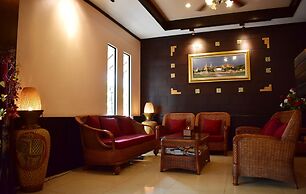 Outdoor Inn Kata Hotel