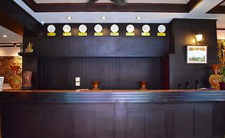 Outdoor Inn Kata Hotel