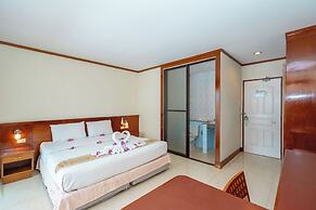 Outdoor Inn Kata Hotel