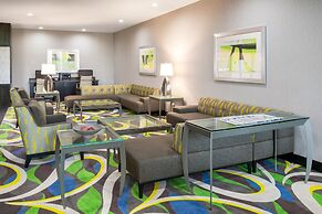 Holiday Inn Express & Suites Norman by IHG