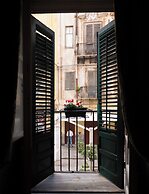 Kalamarina Rooms B&B