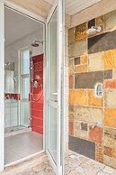 Leopard Beach Resort & Spa