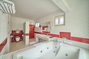 Leopard Beach Resort & Spa