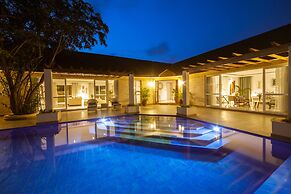 Leopard Beach Resort & Spa