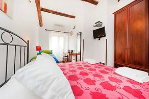 Sixtythree Guesthouse