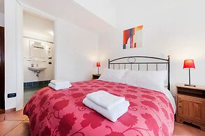 Sixtythree Guesthouse