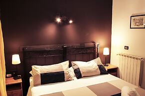 Sixtythree Guesthouse