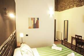 Sixtythree Guesthouse