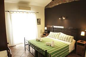 Sixtythree Guesthouse