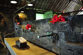 Princesse Bora Lodge & Spa