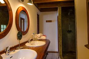 Princesse Bora Lodge & Spa