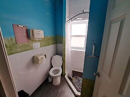 Auberge Jeunesse LouLou's Backpacker Hostel