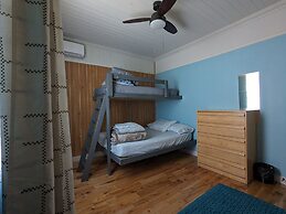 Auberge Jeunesse LouLou's Backpacker Hostel