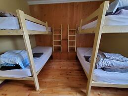 Auberge Jeunesse LouLou's Backpacker Hostel