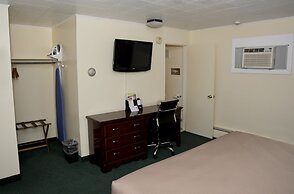 Travelers Inn
