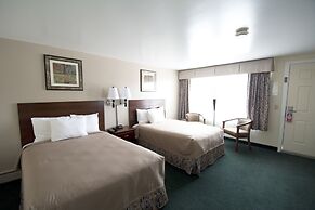 Travelers Inn