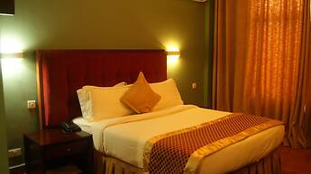 Regency Park Hotel