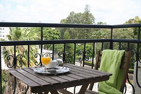 Chrielka Hotel Apartments