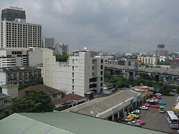 Komol Residence Bangkok