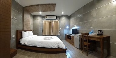 Komol Residence Bangkok