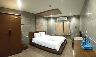 Komol Residence Bangkok