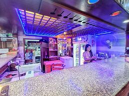 Hack Patong Beach Hotel