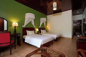 Lăng Cô Beach Resort