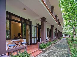 Lăng Cô Beach Resort