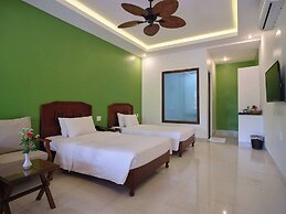 Lăng Cô Beach Resort