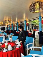 Lăng Cô Beach Resort