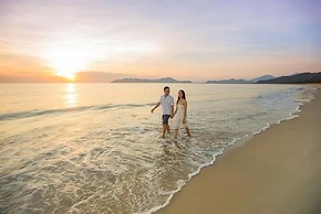 Lăng Cô Beach Resort