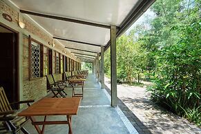 Lăng Cô Beach Resort